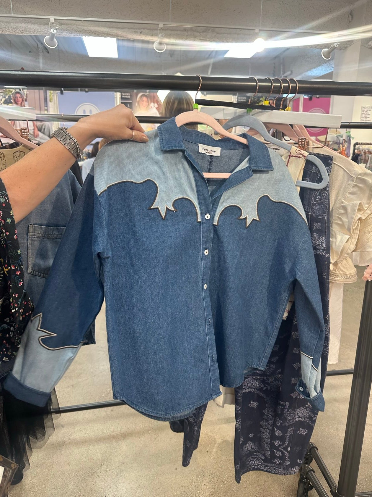 Eesome Women Tops